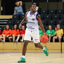 ZWOLLE, NETHERLANDS - SEPTEMBER 19: Naba Echols of Landstede Hammers Zwolle during the Pre-Season match between Landstede Hammers and Donar at Landstede Sportcentrum on September 19, 2021 in Zwolle, Netherlands (Photo by Albert ten Hove/Orange Pictures)