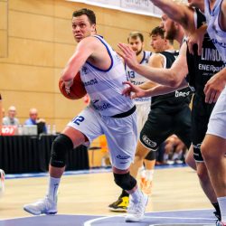 ZWOLLE, NETHERLANDS - OCTOBER 6: Noah Dahlman of Landstede Hammers Zwolle during the BNXT League match between Landstede Hammers and Baketball Academie Limburg at Landstede Sportcentrum on October 6, 2021 in Zwolle, Netherlands (Photo by Albert ten Hove/Orange Pictures)