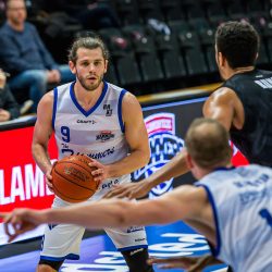 ZWOLLE, NETHERLANDS - FEBRUARY 16: Mike Schilder of Landstede Hammers Zwolle during the Dutch Basketball League match between Landstede Hammers Zwolle and Apollo Amsterdam at Landstede Sportcentrum on February 16, 2022 in Zwolle, Netherlands (Photo by Kristian Giesen/Orange Pictures)
