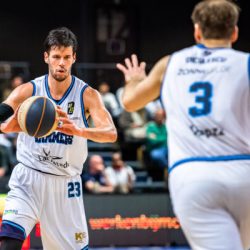 ZWOLLE, NETHERLANDS - MAY 7: Duja Dukan of Landstede Hammers Zwolle Dragos Diculescu of Landstede Hammers Zwolle  during the DBL Kwartfinale Beker 23 Wedstrijd 3 match between Landstede Hammers Zwolle and Aris Leeuwarden at Landstede Sportcentrum on May 7, 2023 in Zwolle, Netherlands (Photo by Kristian Giesen/Orange Pictures)